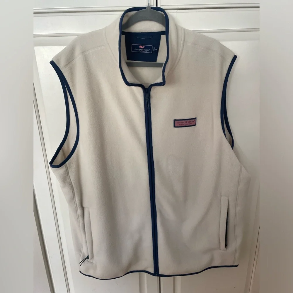 Vineyard Vines men’s fleece vest 2X big and tall in beautiful condition cream - Picture 1 of 4